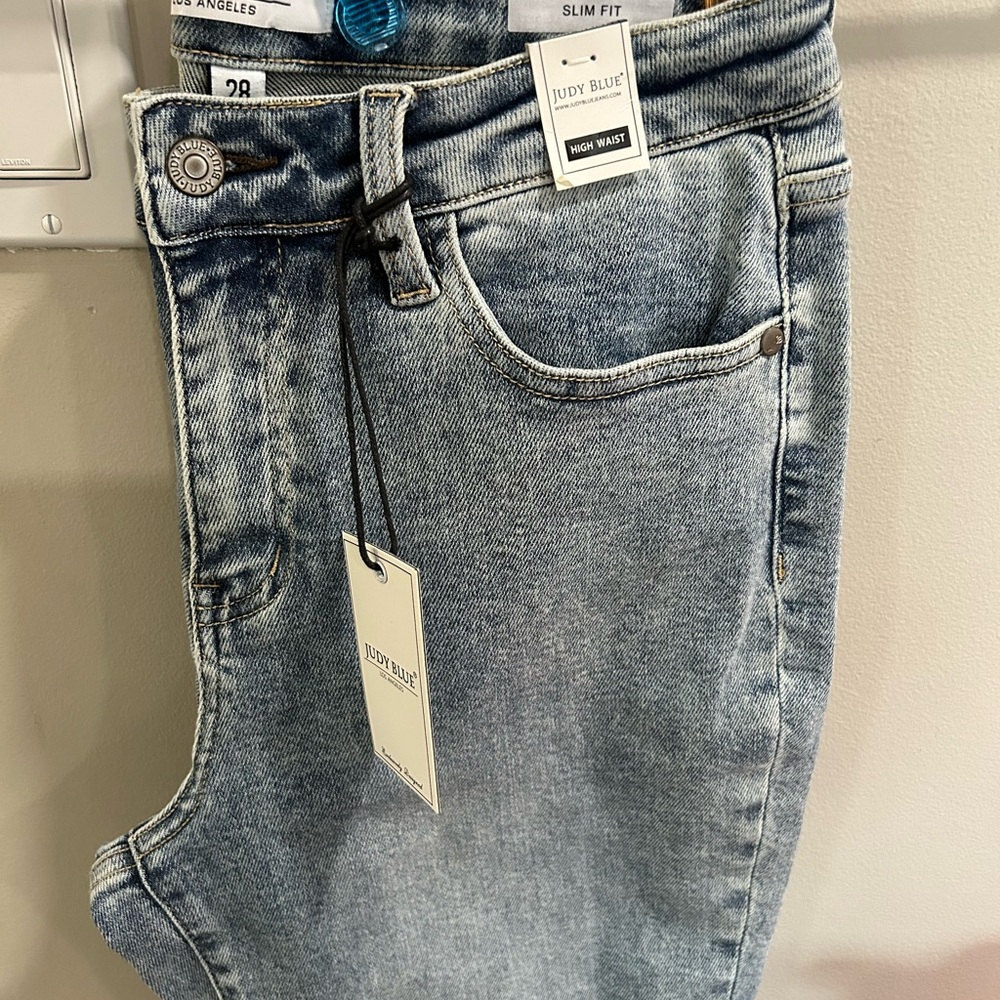 Judy Blue Women's Slim Fit High Waist Jeans size 6 (28) NWT
